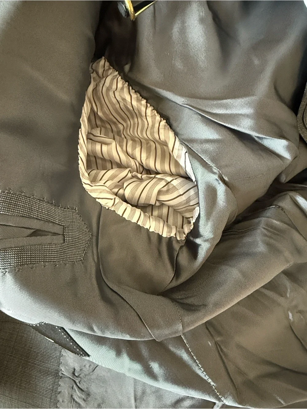 Ermenegildo Zegna Men's Multiseason Suit Jakcet and Pants in Gray print 36R
